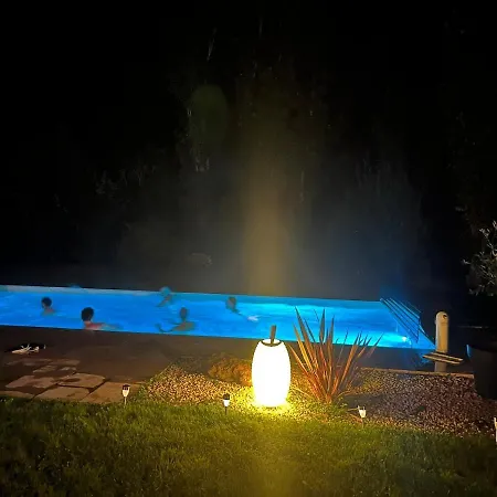 Maison Avec Piscine Proche De Vichy Tatil Evi Brugheas